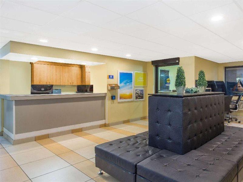 Days Inn By Wyndham Leominster/Fitchburg Area Kültér fotó
