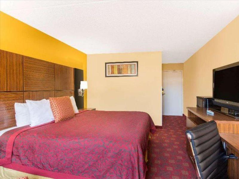 Days Inn By Wyndham Leominster/Fitchburg Area Kültér fotó