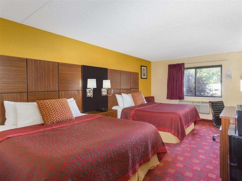 Days Inn By Wyndham Leominster/Fitchburg Area Kültér fotó