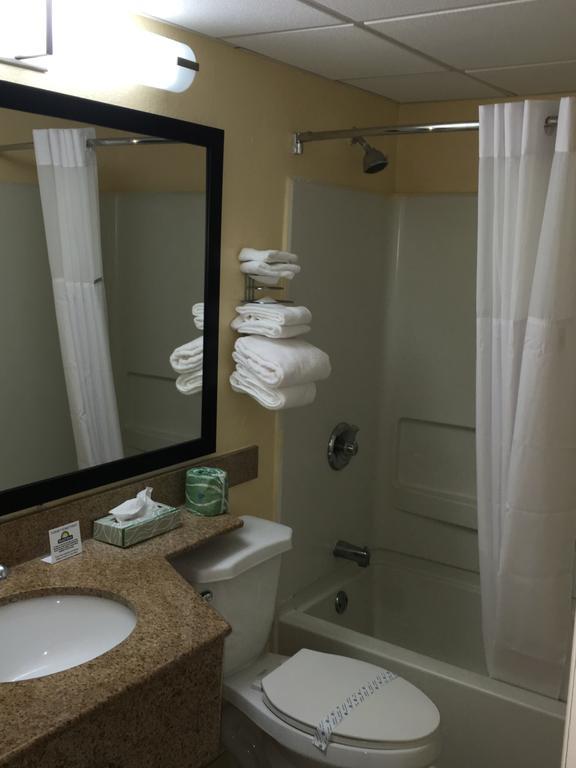Days Inn By Wyndham Leominster/Fitchburg Area Szoba fotó
