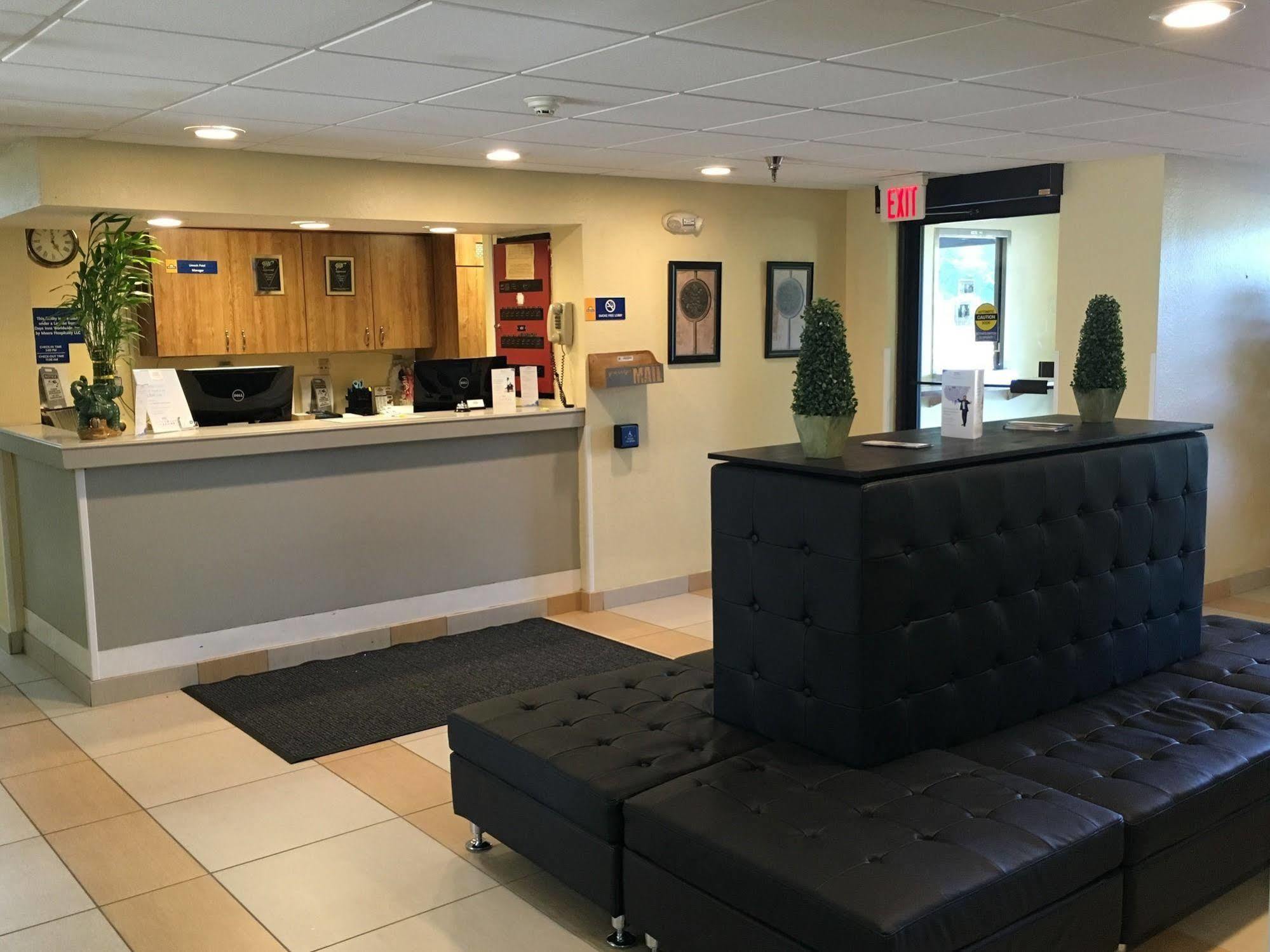 Days Inn By Wyndham Leominster/Fitchburg Area Kültér fotó